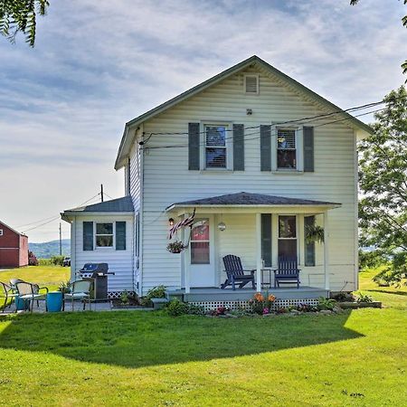 Finger Lakes Farm Retreat Walk To Wineries! Hector Exterior photo